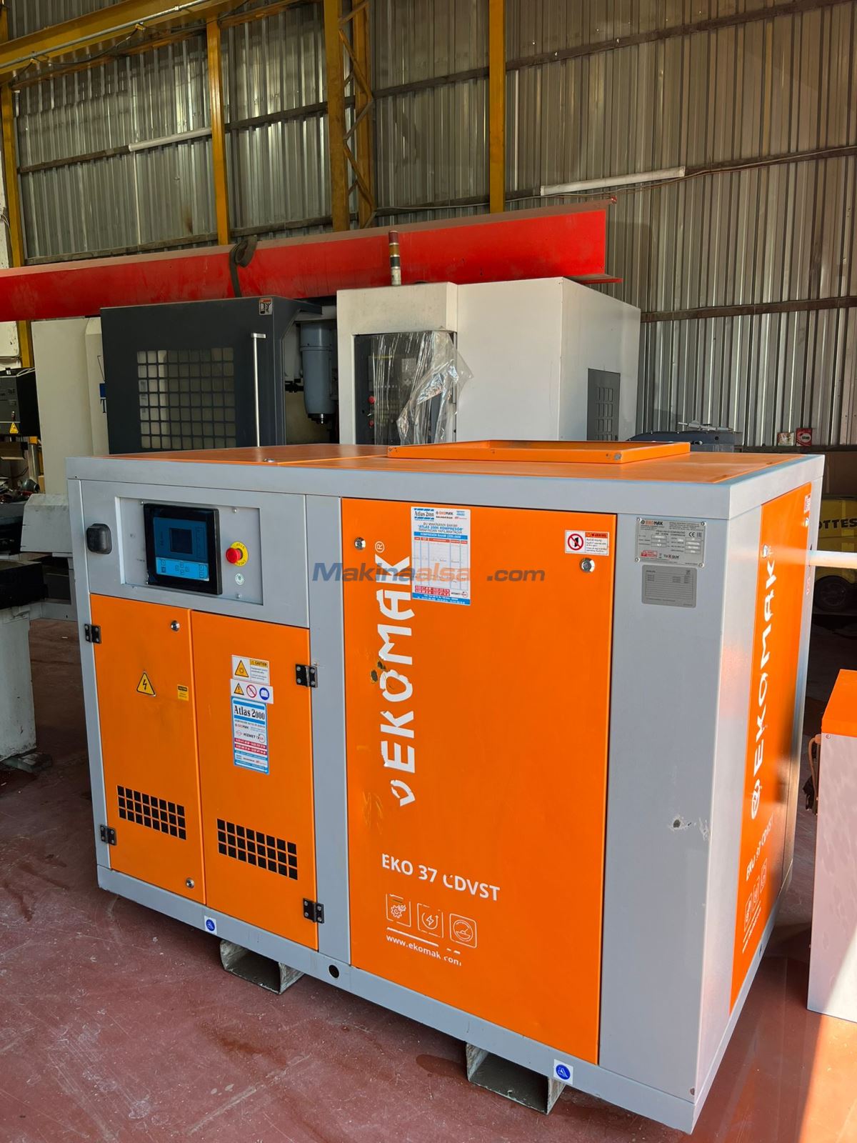 EKOMAK 2020-37 KW VİDALI KOMPRESÖR