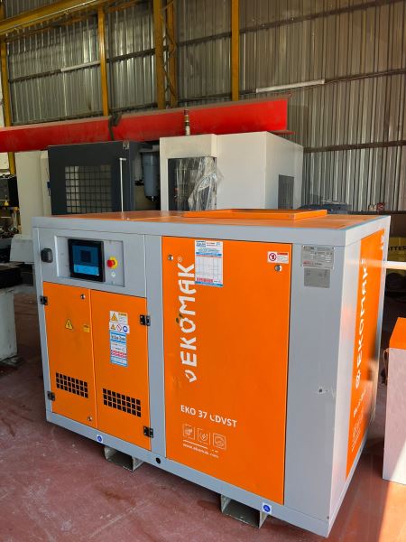EKOMAK 2020-37 KW VİDALI KOMPRESÖR