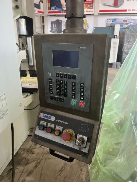 Ermaksan CNC HAP 30200  (3 Metre - 200 Ton) Abkant Pres