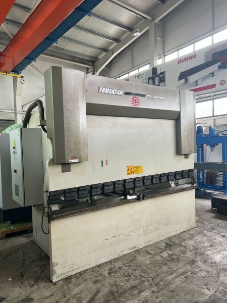 Ermaksan CNC HAP 30200  (3 Metre - 200 Ton) Abkant Pres