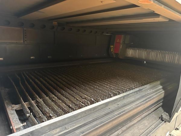 Fiber laser AMADA ENSIS 3015 AJ