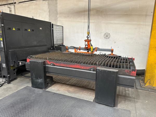 Fiber laser AMADA ENSIS 3015 AJ