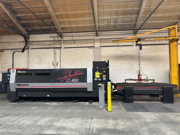 Fiber laser AMADA ENSIS 3015 AJ