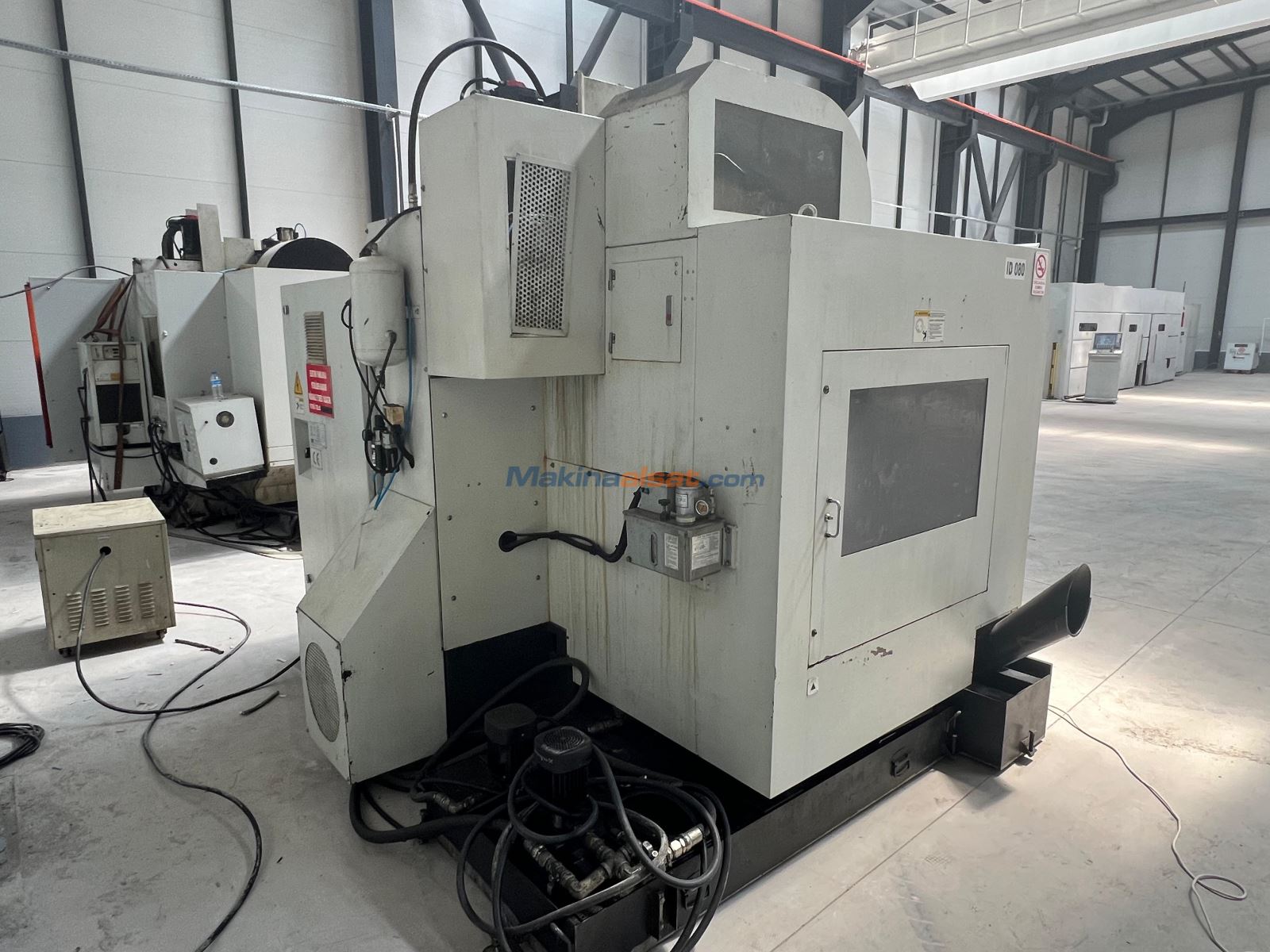First MCV-1000 CNC Dik İşleme Merkezi