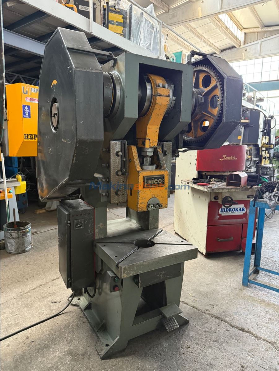 HİCO 40 TON PNÖMATİK PEDALLI EKSANTRİK PRES