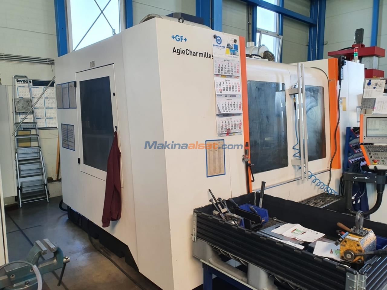 Machining center (vertical) MIKRON VCE 1600 PRO