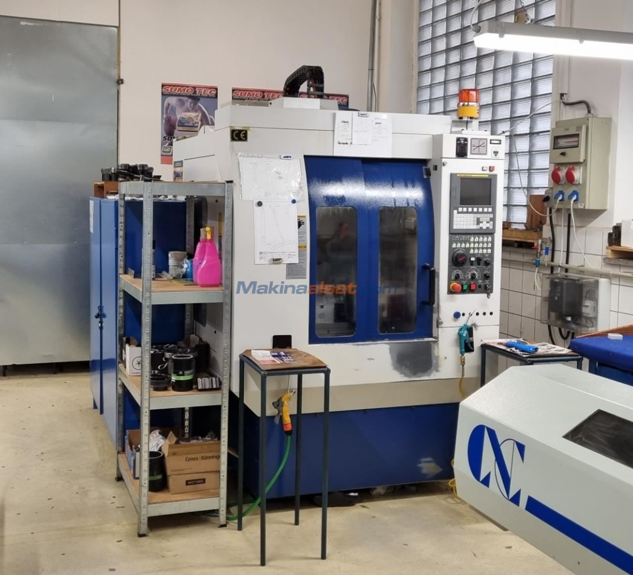 Machining Centre (Universal)