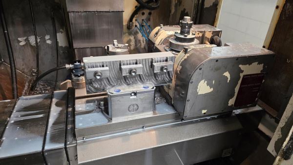 Machining Centre (Universal)