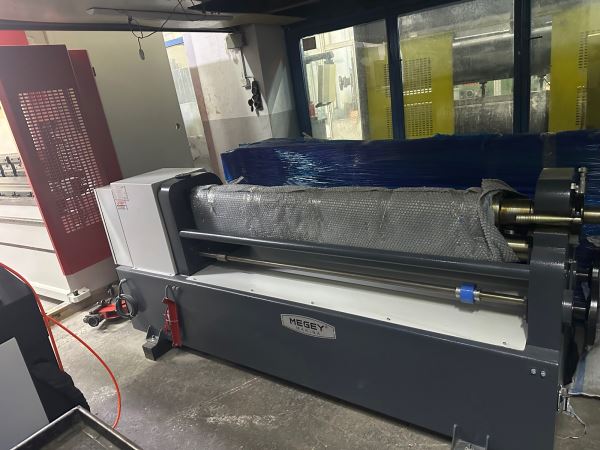 MRS130-15/4 Motorlu Silindir