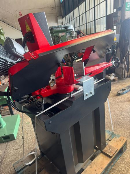 SIFIR 200LÜK AÇILI YARI OTOMATİK ŞERİT TESTERE