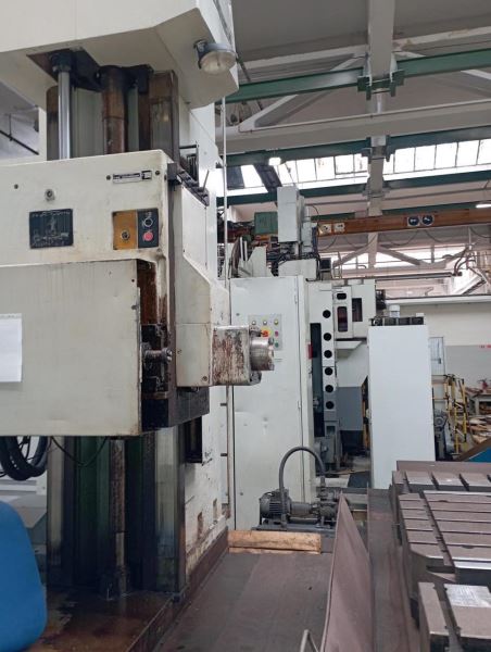 Table Boring Machine