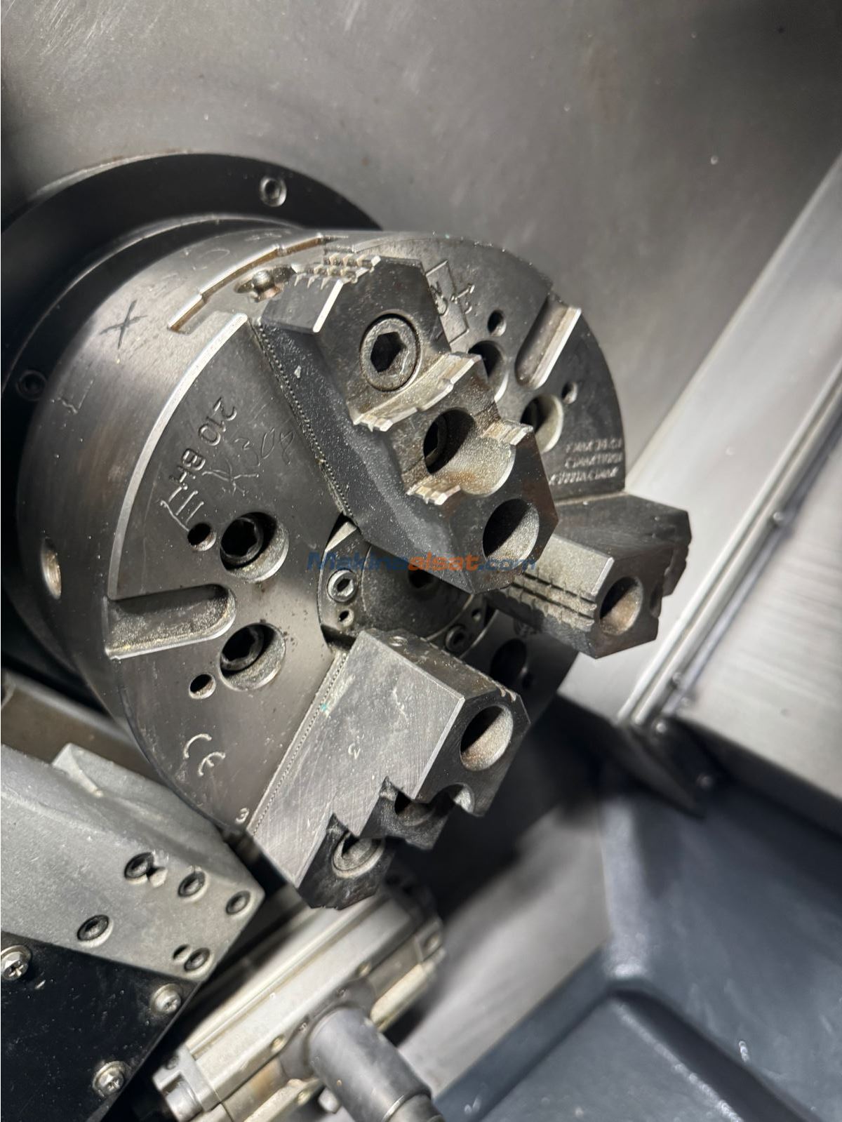 TAKİSAWA TAİWAN C EKSENLİ FANUC CNC TORNA