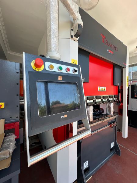TESLAMAK TSB 1300 MM x 40TON 4 EKSEN CNC HİDROLİK ABKANT PRES