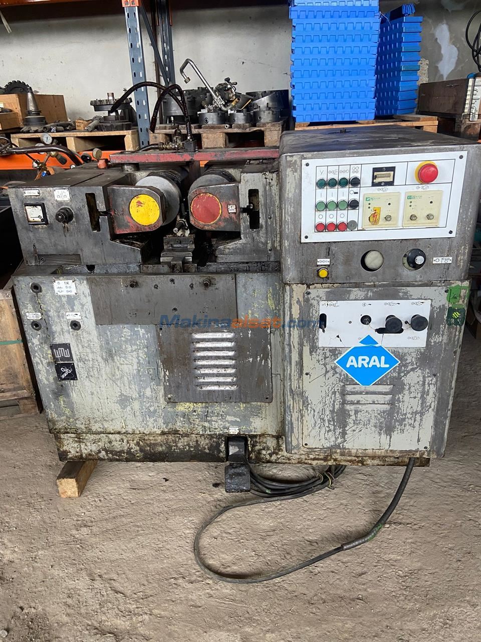 Thread rolling machine VEB UPW 25.1