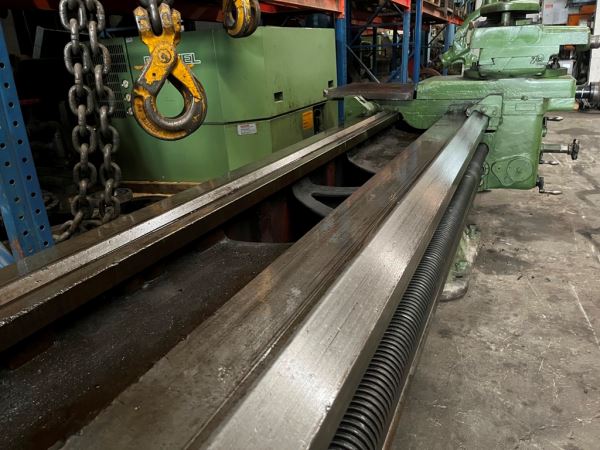 VDF 900 ÇAP 10 M BOY Ağır Tip Torna