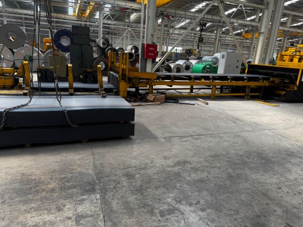 Ungerer 1700 mm 7 mm Boy Faal Aktif Çalışır Kesme Hattı
