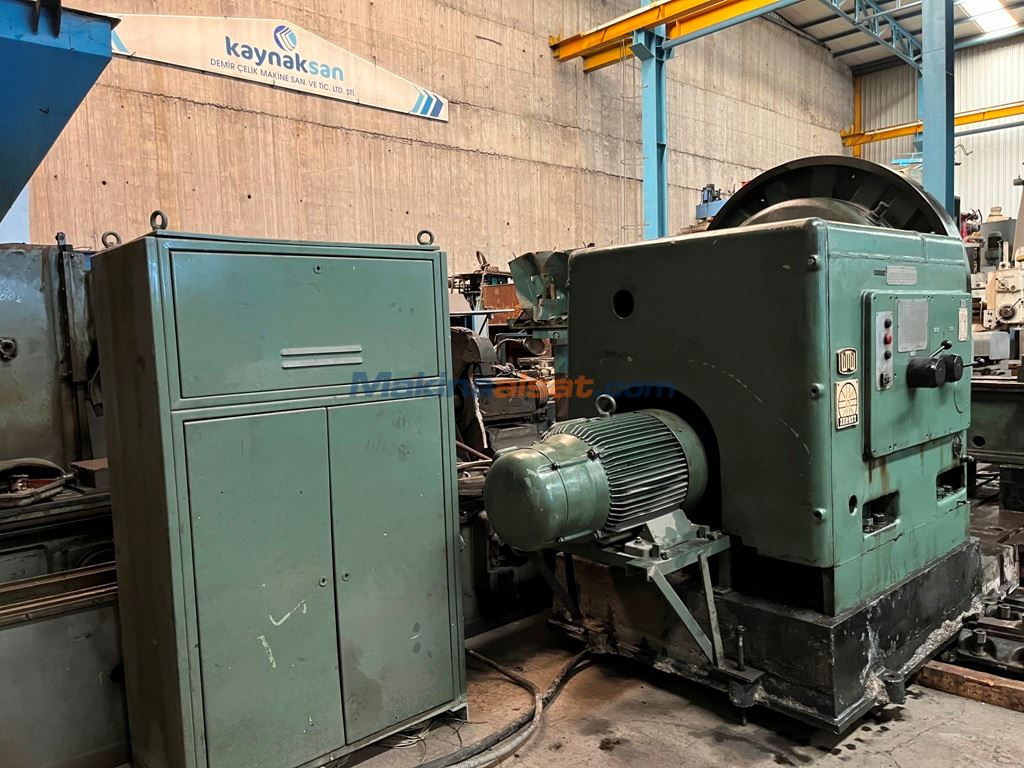 WMW DP2000 - 2700 ÇAP FLANŞ TORNA TEZGAHI