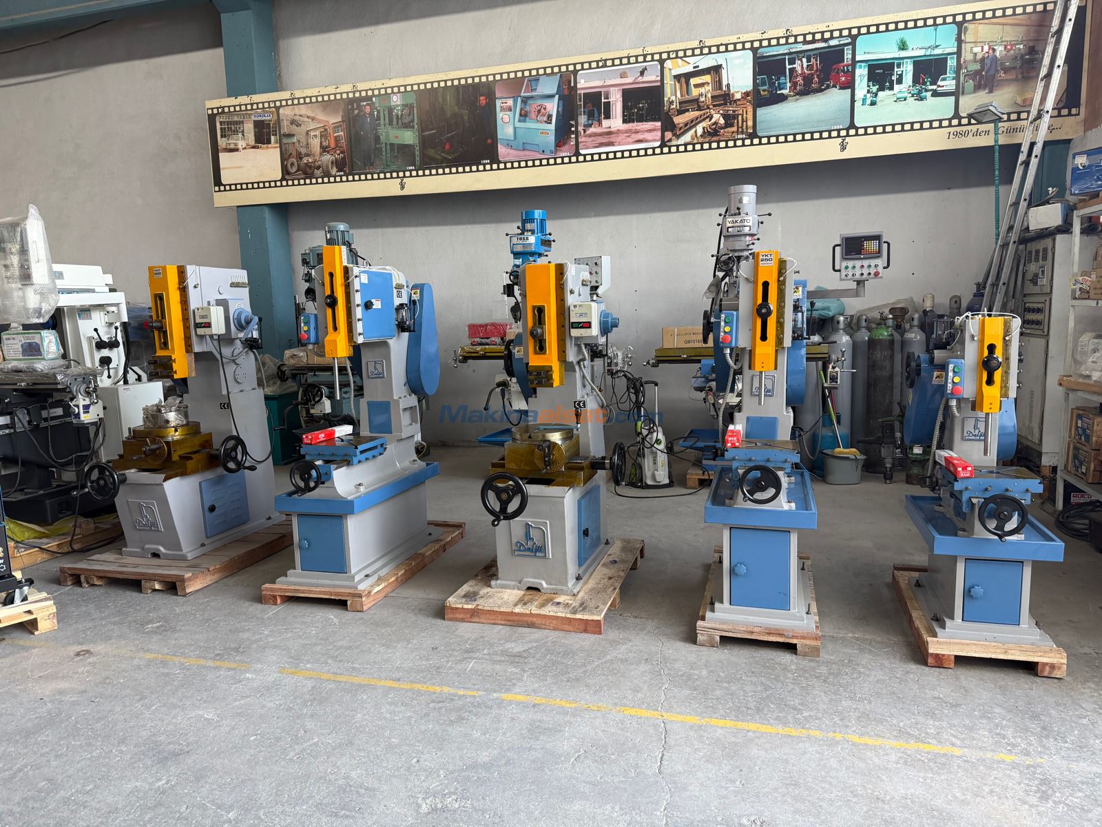 Satılık ikinci el YAKATO YKT -300 DİK PLANYA ŞAPİNG Dik Planya