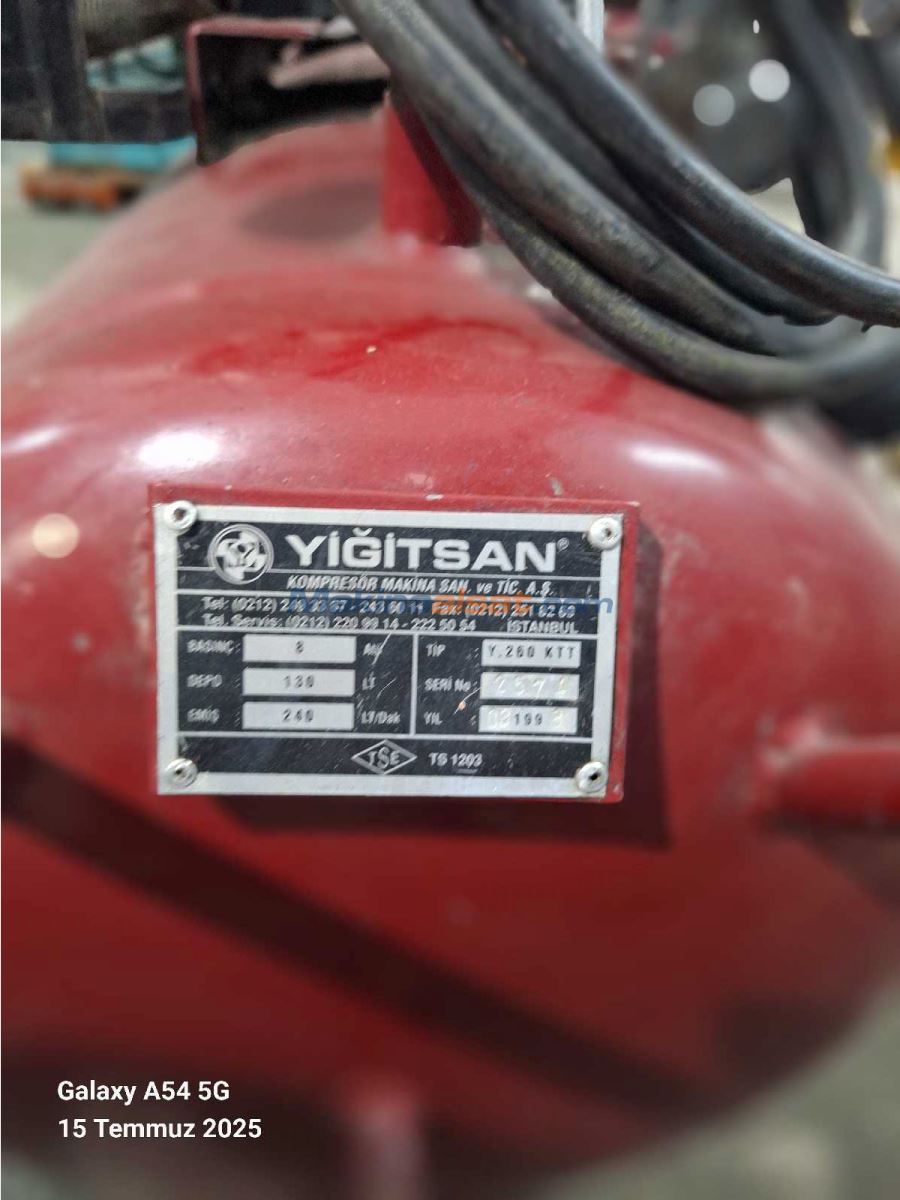 YİĞİTSAN 130 LT 8 BAR KOMPRESÖR
