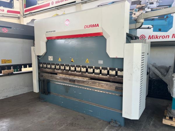 2017 Model - DURMA ADR 30100  (3 Metre 100 Ton) CNC Abkant Pres