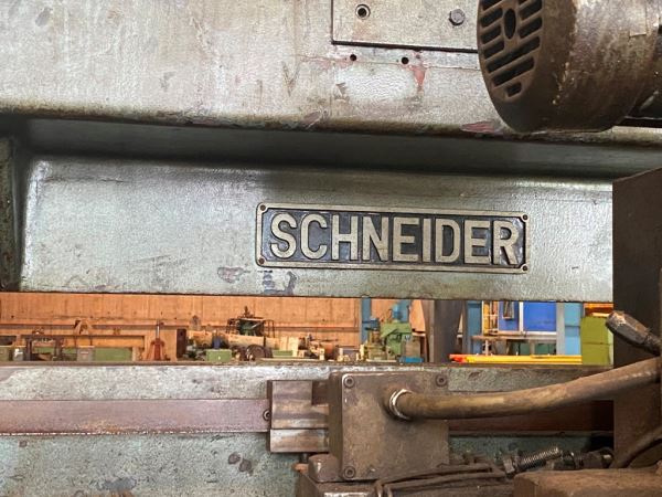 SCHNEIDER 1700 x 4000 BOY BANKO KIZAK TAŞLAMA