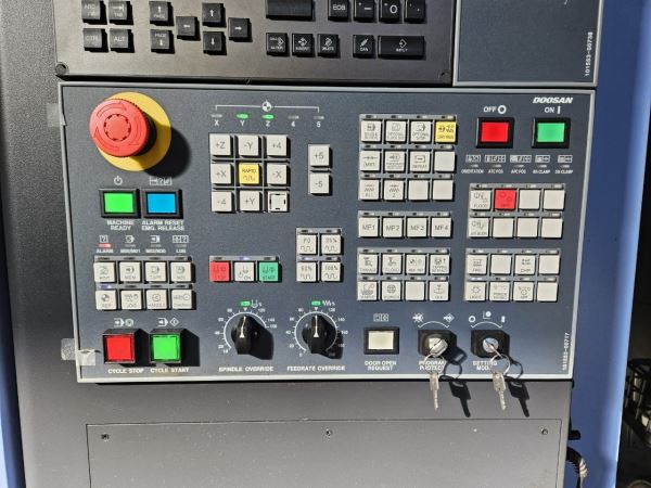 DOOSAN MYNX6500/40 Cnc Torna
