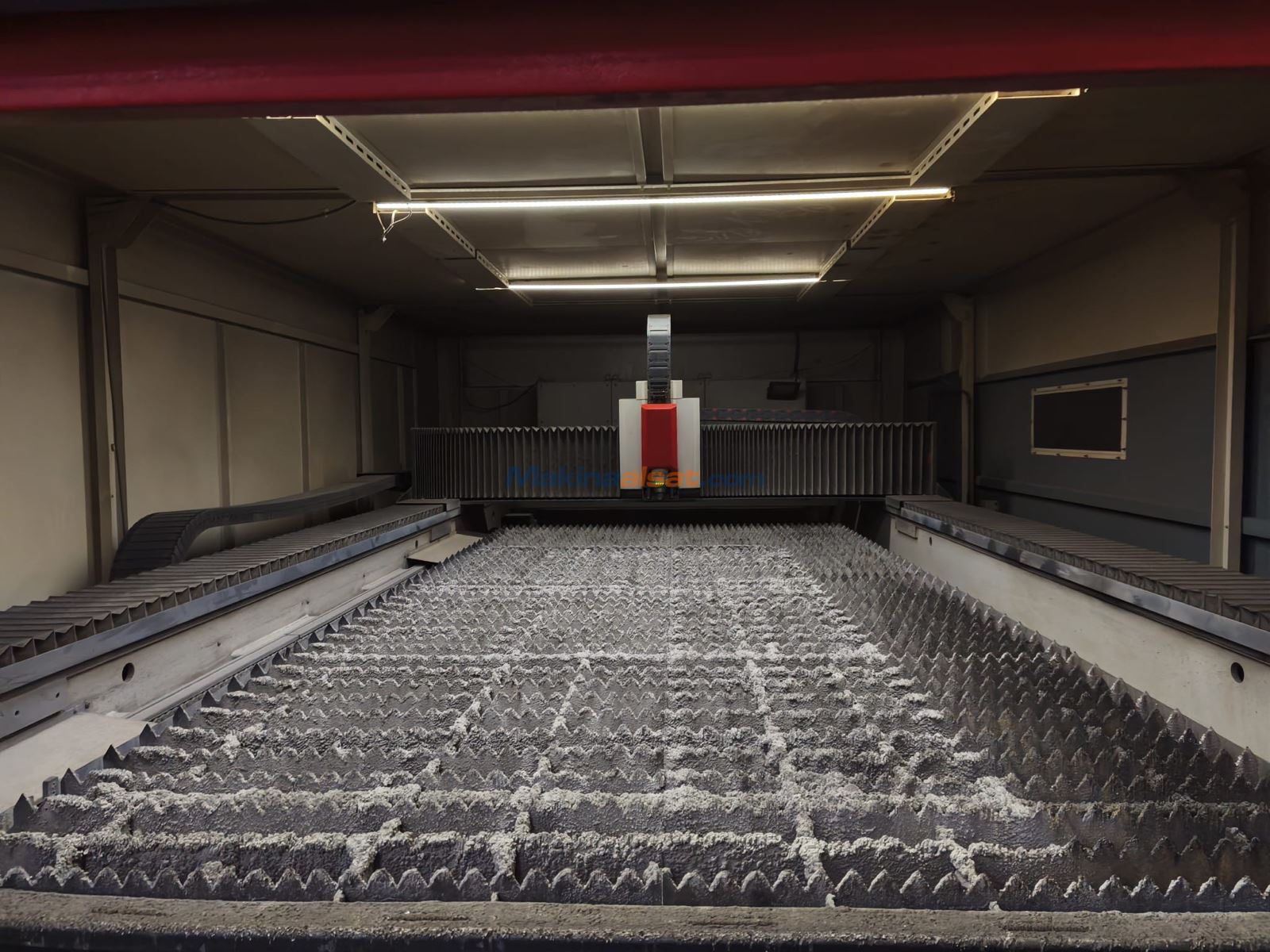 DURMA 6 KW 4000 x 2000 LAZER KESİM