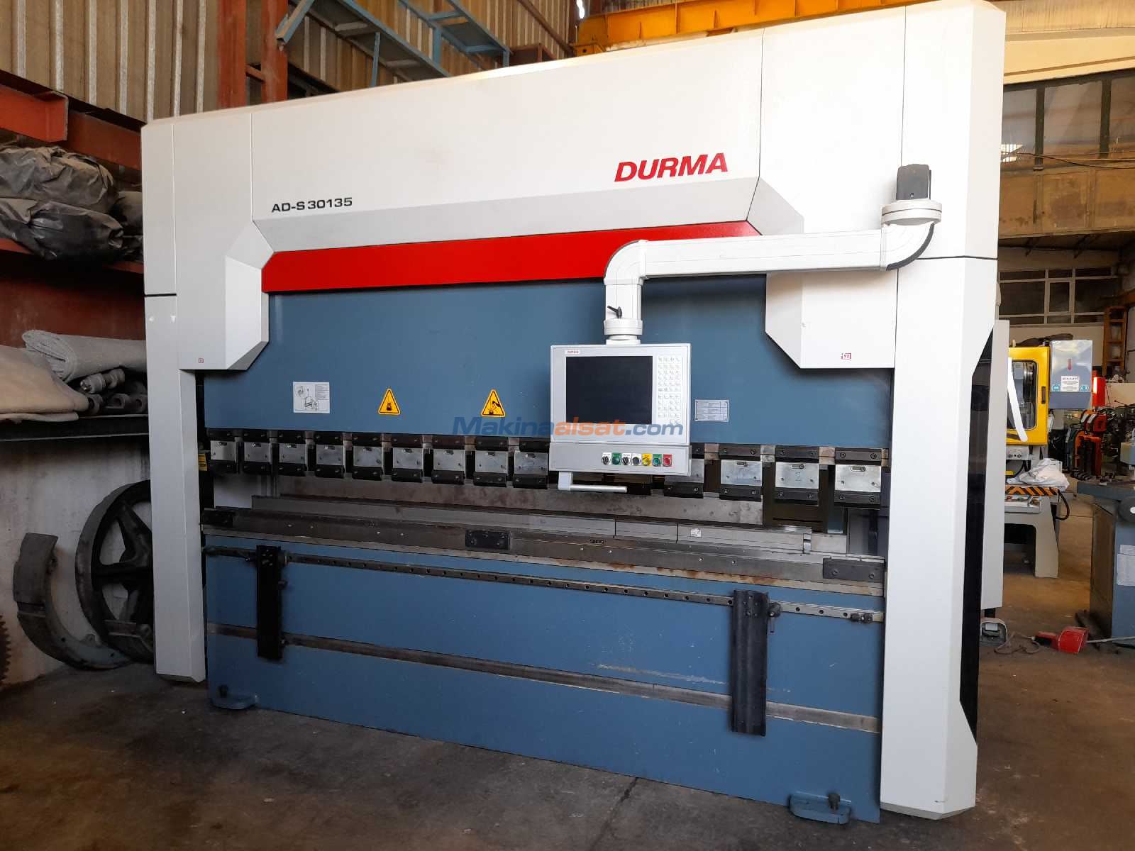 DURMA AD-S 30135 (4 EKSEN CNC) ABKANT PRES