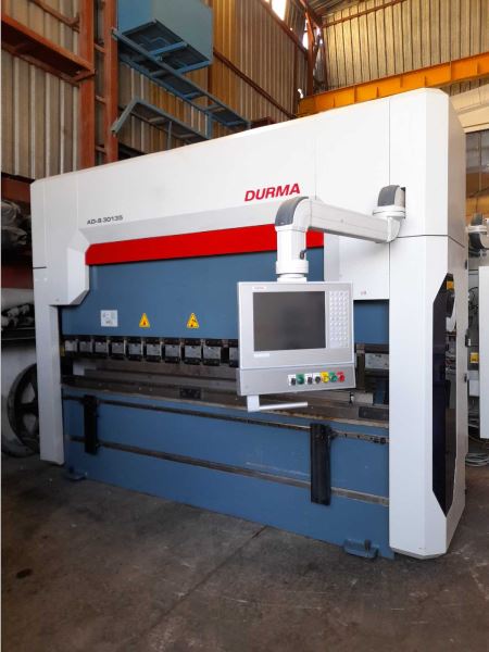 DURMA AD-S 30135 (4 EKSEN CNC) ABKANT PRES