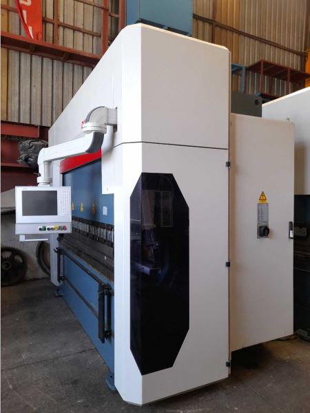 DURMA AD-S 30135 (4 EKSEN CNC) ABKANT PRES