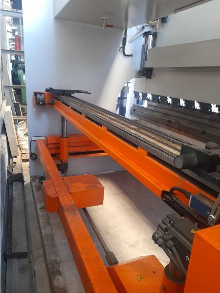 ERMAKSAN 3 METRE 100 TON 6 EKSEN CNC ABKANT