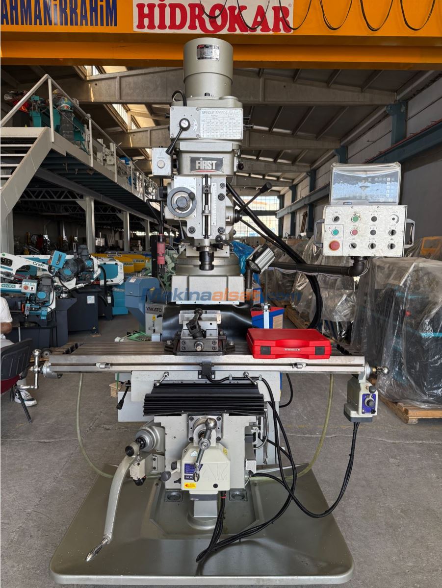 SIFIRDAN FARKSIZ DİJİTALLİ FİRST LC-185VN-B KALIPÇI FREZE