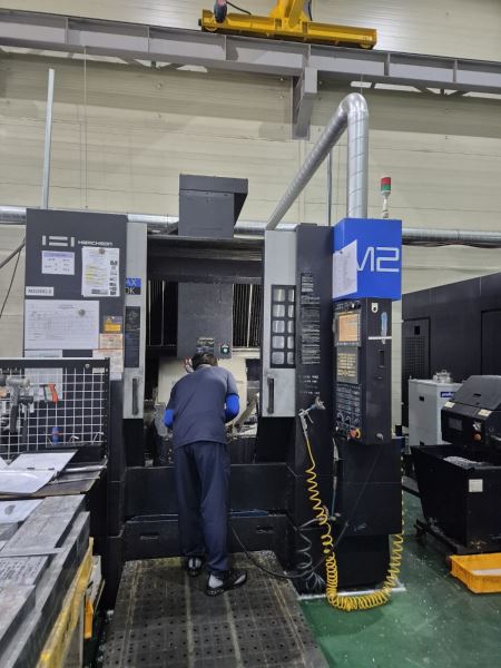 HWACHEON M2-5AX-2015 MODEL 5 EKSEN  CNC TORNA