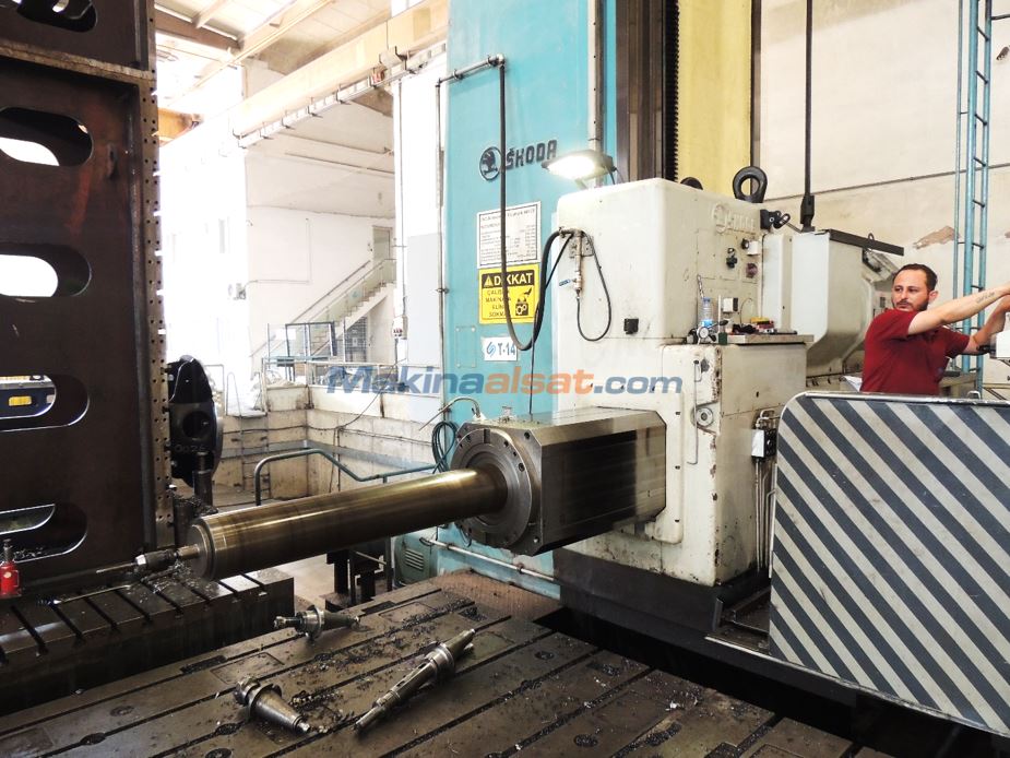 Skoda W200H - CNC Plattenbohrwerk – Traghülse (RAM)