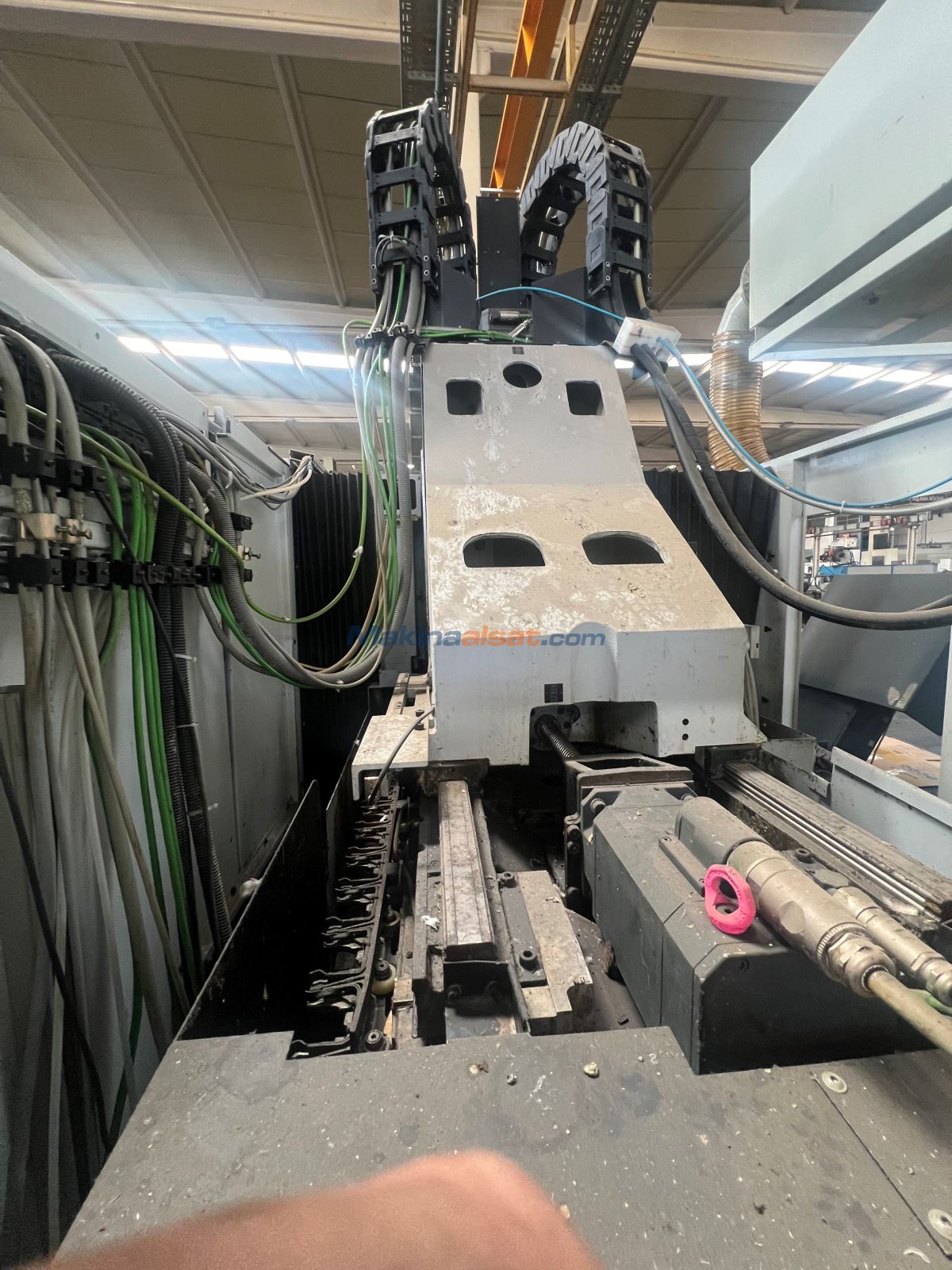 STAMA MC 326 DİK İŞLEM MERKEZİ