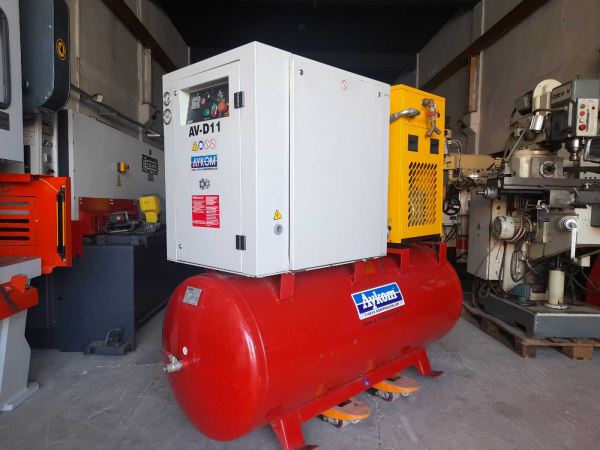 AYDIN TRAFO 11 KW VİDALI KOMPRESÖR SET