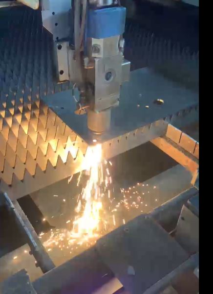 Bodor 2KW Lazer Kesim