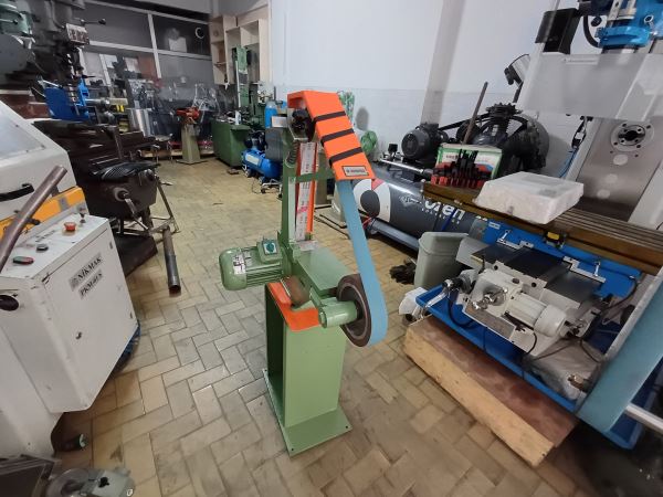 CAN MAKİNA ÜÇGEN ŞERİT BANT ZIMPARA