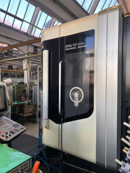 DMG DMU 60EVO 2011 MODEL 5 EKSEN İŞLEME MERKEZİ