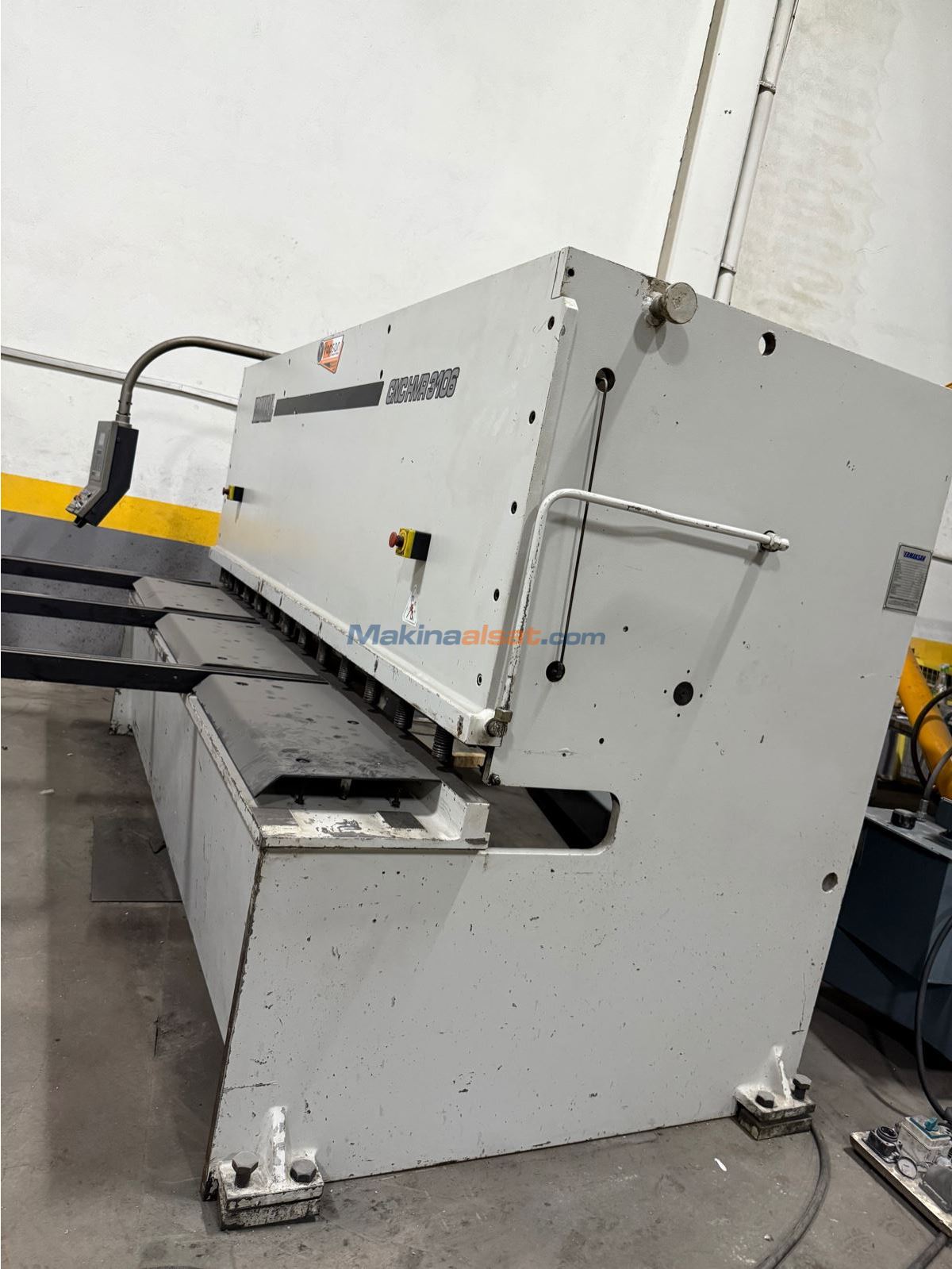 Ermaksan 3 Metre 6 mm Cnc Hidrolik Giyotin Makas