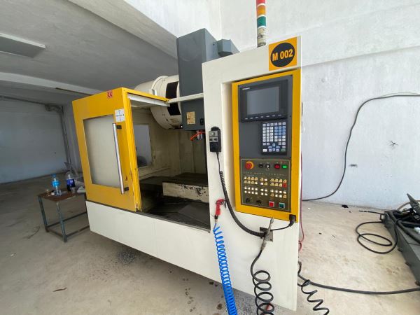 Hartford F1 Lg-800 4 Eksen Divizorlu CNC Dik İşleme Merkezi