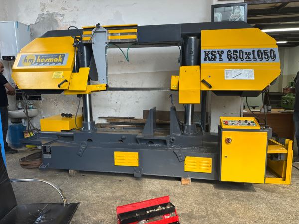 KESMAK KSY 650x1050 Şerit Testere