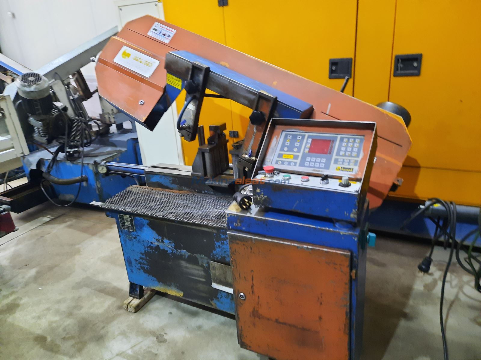 KESMAK 280 OTOMATİK ŞERİT TESTERE