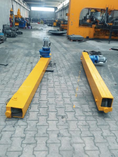 15 Ton Kaldırma Kapasiteli Vinç