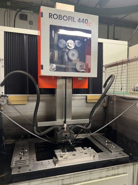 CHARMILLES ROBOFIL 440CC TEL EROZYON