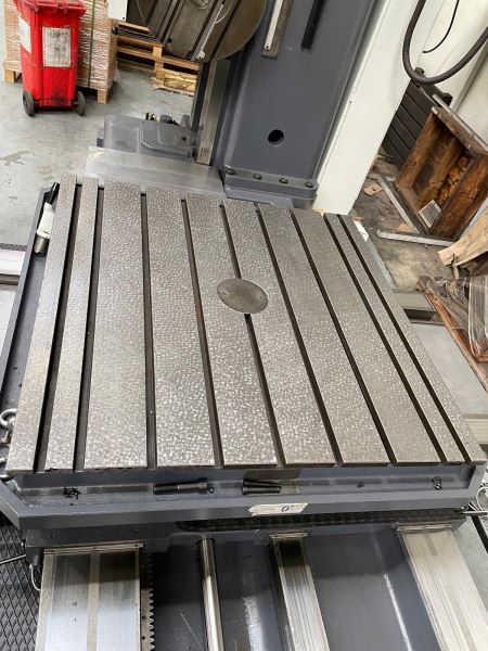 Horizontal boring mill TOS W 100A - Refurbished