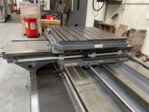 Horizontal boring mill TOS W 100A - Refurbished