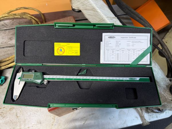 INSIZE ÇOK AZ VE TEMİZ KULLANILMIŞ KUMPASLAR