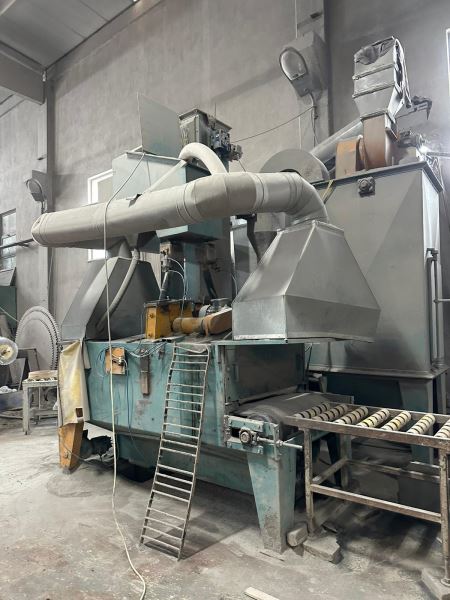 KURULU VE ÇALIŞIR VAZİYETTE KUMLAMA