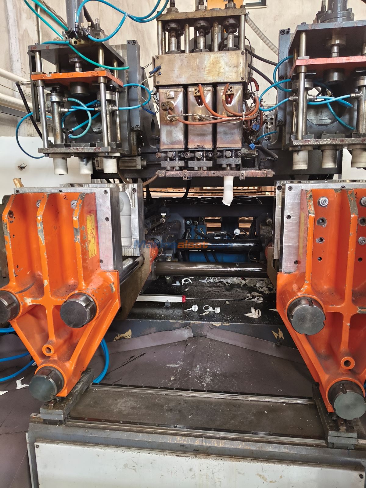 Plastik Şişirme Makinesi